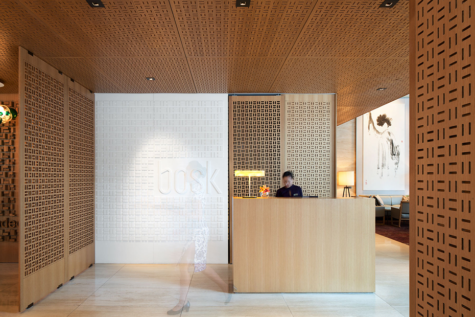 office of mcfarlane biggar architects + designers, Toronto, Ontario, Canada, bosk Restaurant + Shangri-La Hotel Lobby