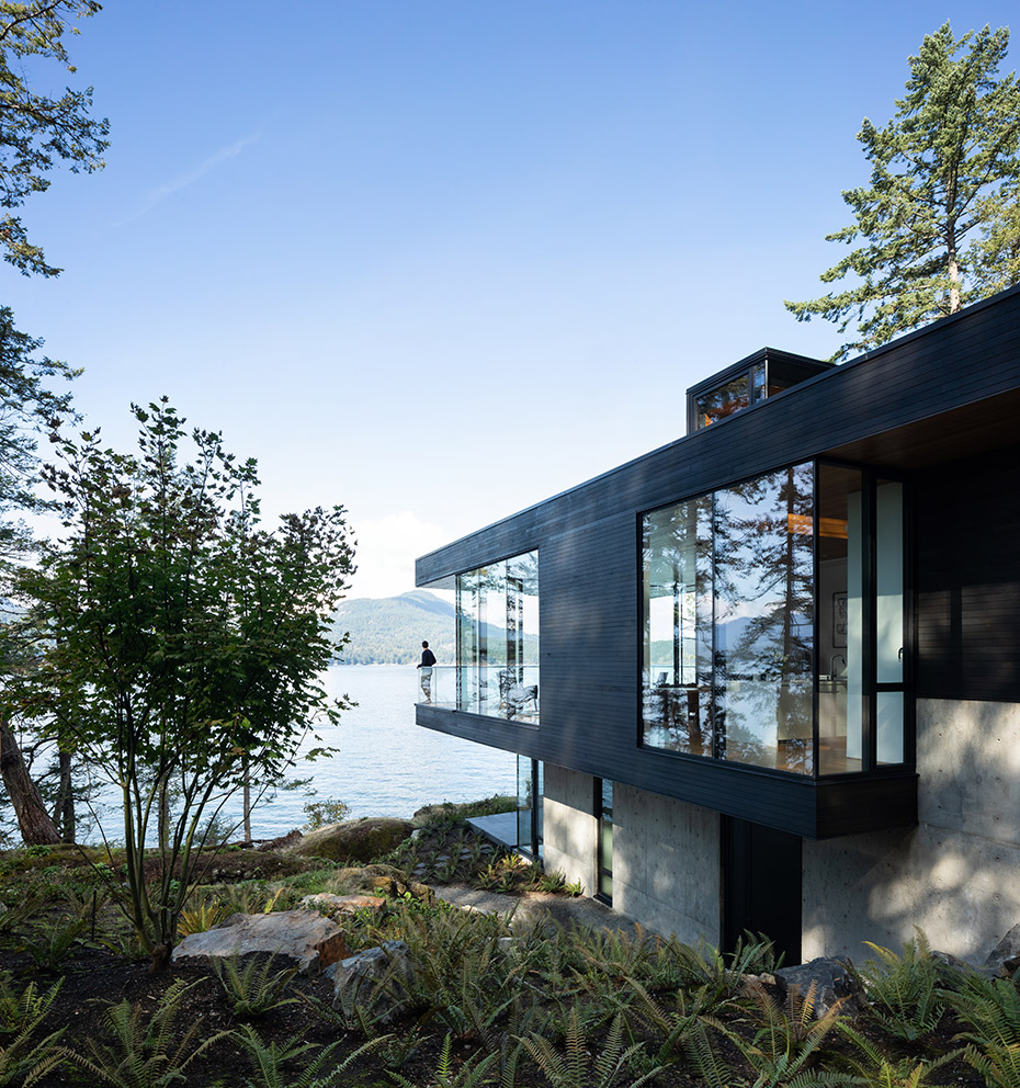 office of mcfarlane biggar architects + designers, Bowen Island, British Columbia, Canada, Bowen Island House